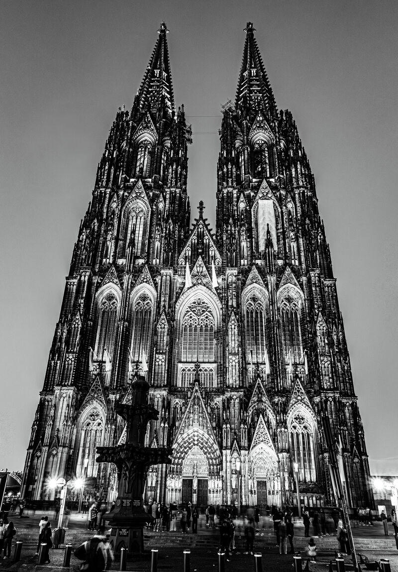 Under Construction: What the Cologne Cathedral Teaches Us About Change